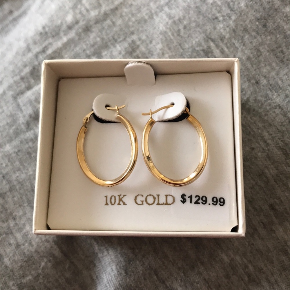 10 karat Gold hoop earrings.
